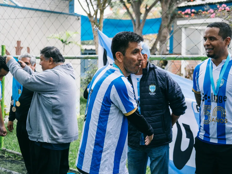 La hinchada en la Copa Racing Futsal