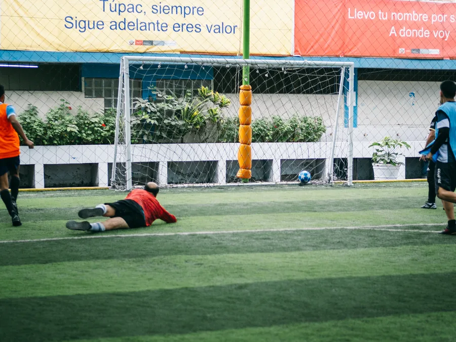 La cancha chica te hace jugador